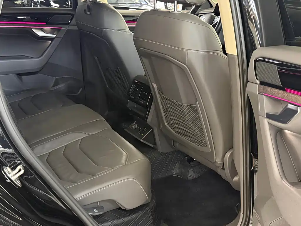 Touareg 3.0 TSI Sharp Enjoyment Black Shine Sport Package