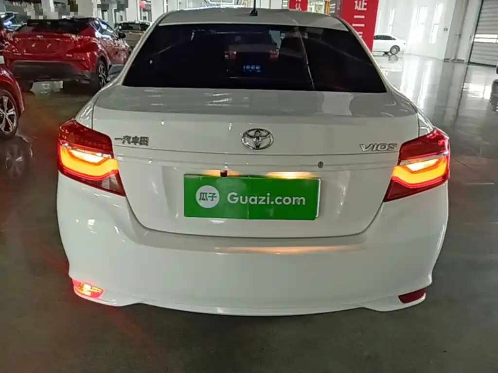 Vios 1.5 L CVT Creation