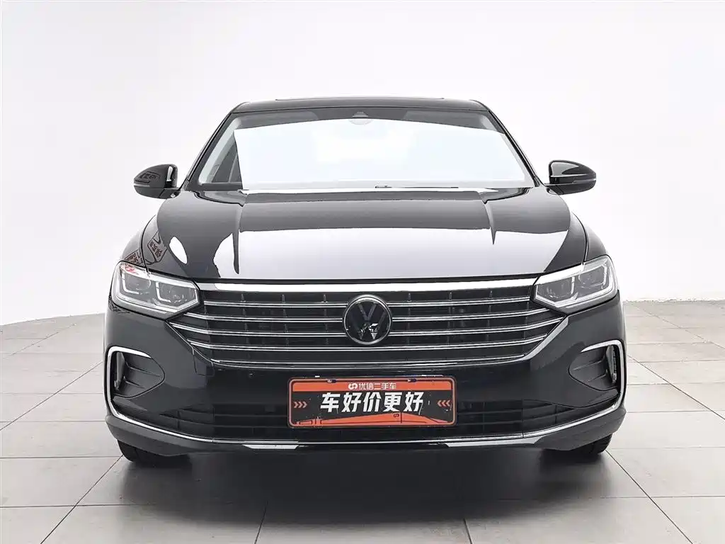 Lavida 300 TSI DSG Manyi