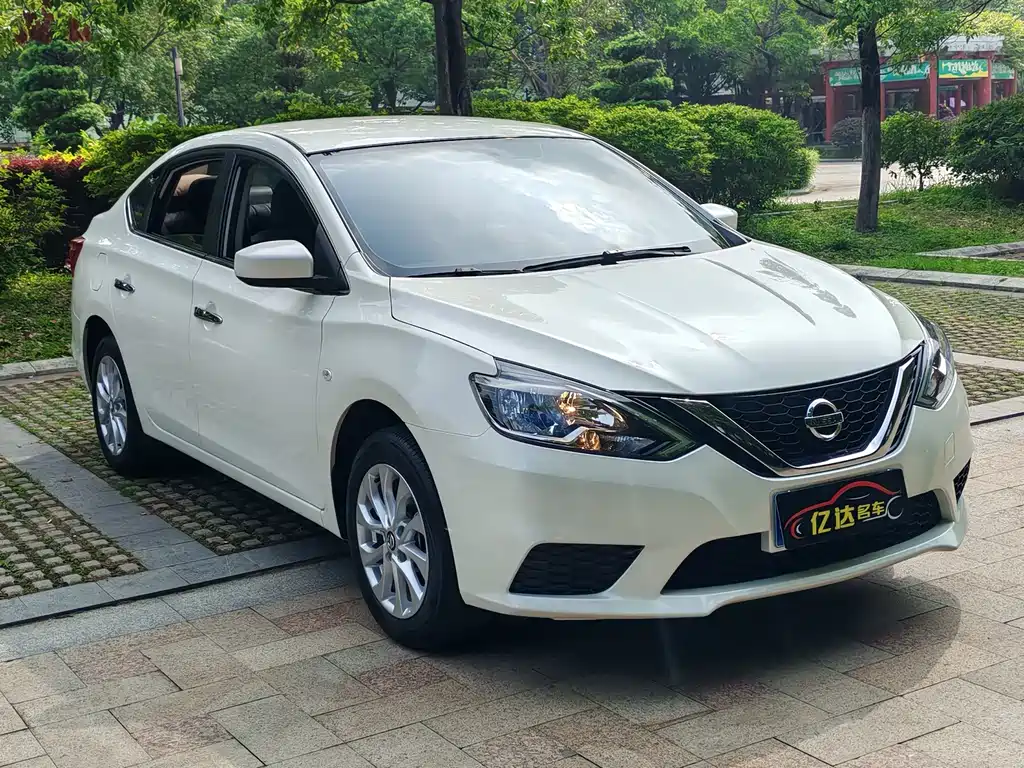 Sylphy Classic 1.6 XE CVT Comfort