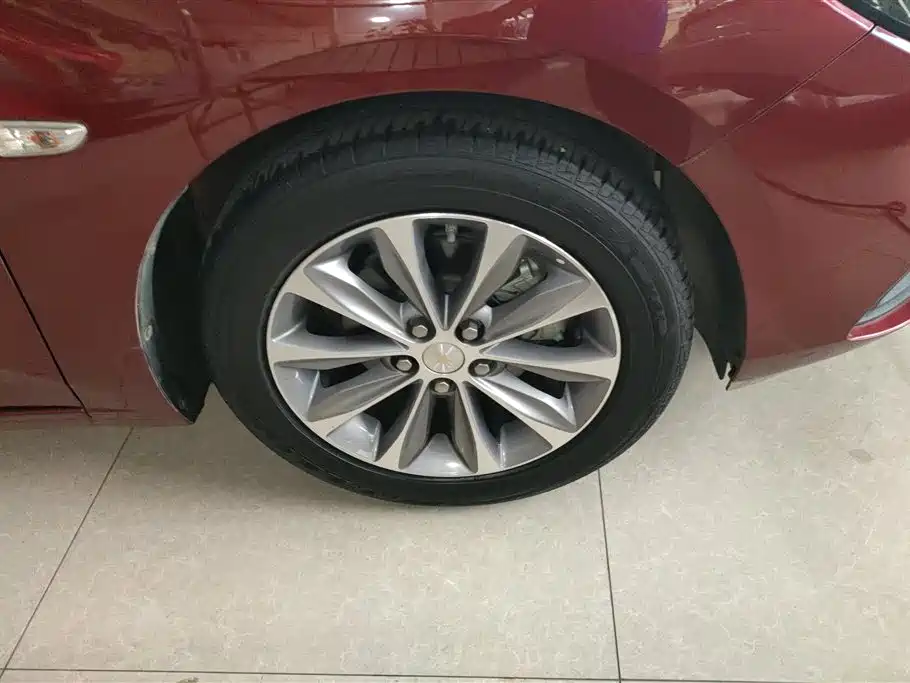 Malibu XL 535 T Auto Sharp Travel