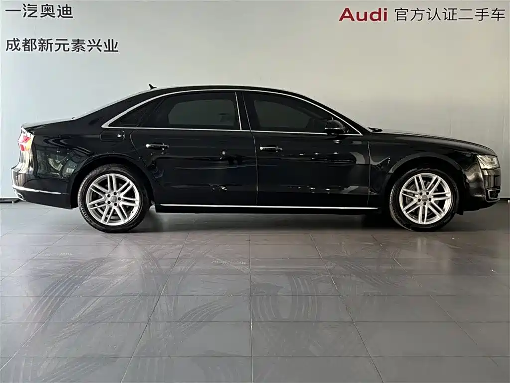 Audi A8 奥迪A8 2017款 A8 L 40 TFSI 舒适型