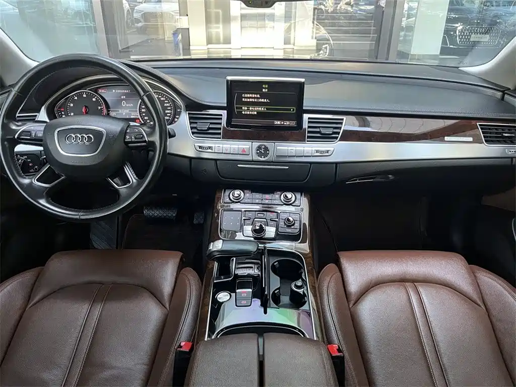 Audi A8 奥迪A8 2017款 A8 L 40 TFSI 舒适型