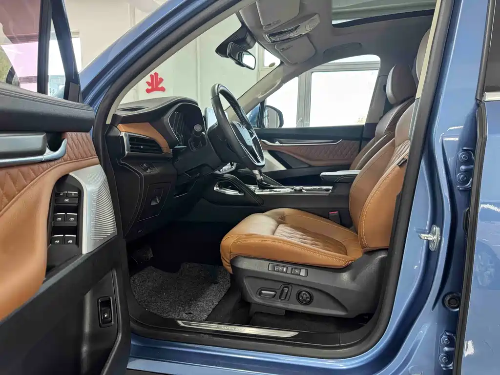 Maxus D90 2.0 T Auto 4 WD Star