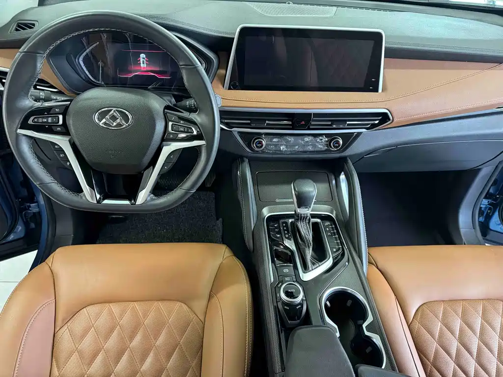 Maxus D90 2.0 T Auto 4 WD Star
