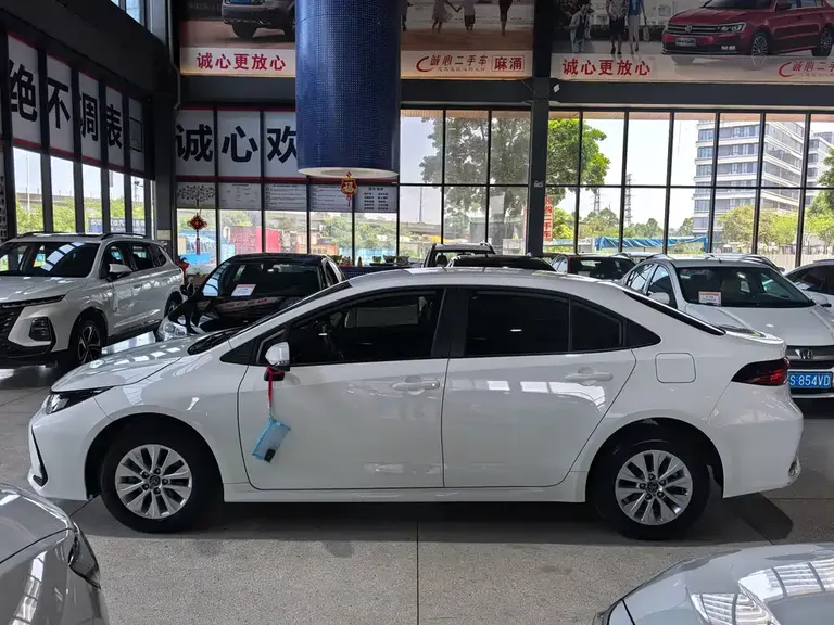 Toyota Corolla 1.2 T Pioneer