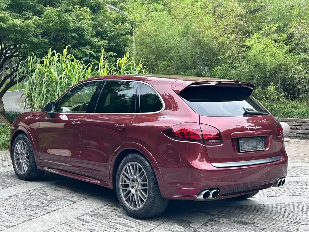 Cayenne Cayenne GTS 4.8 L