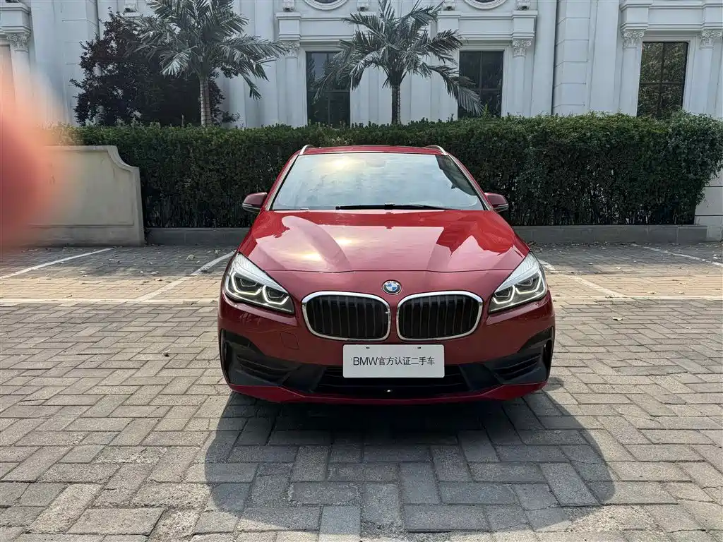 BMW 2 Series Active Tourer 218 i Leading