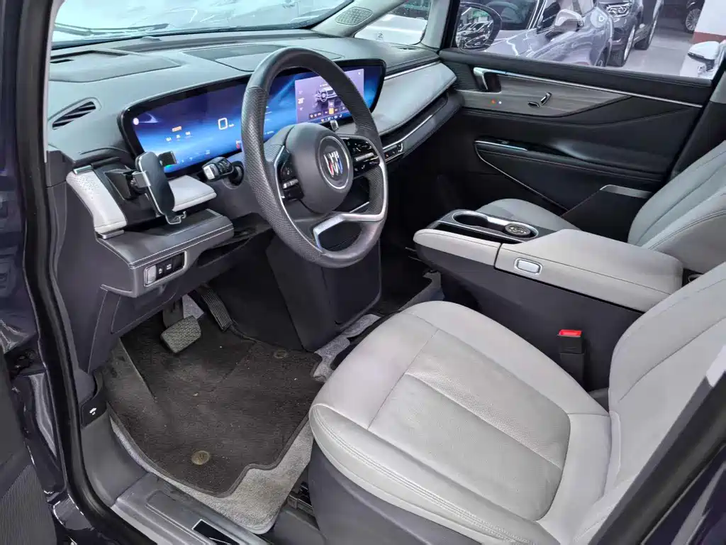 Buick GL8 LaCrosse Smart Enjoyment