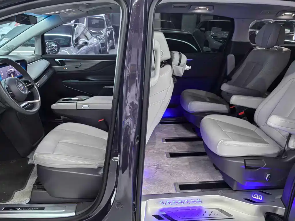 Buick GL8 LaCrosse Smart Enjoyment