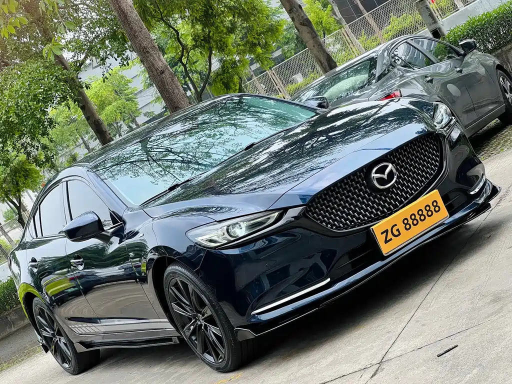 Atenza 2.5 L Blue Sky Sport