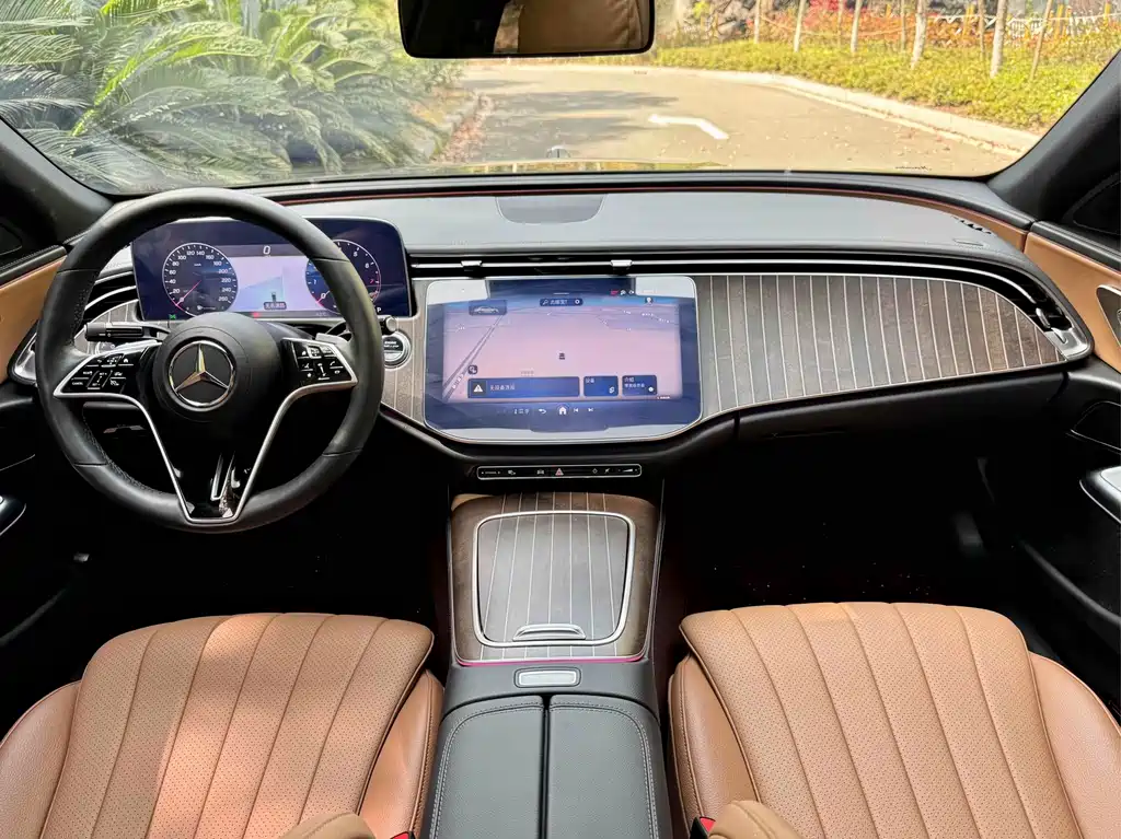 Mercedes-Benz E-Class E 300 L Sport Fashion