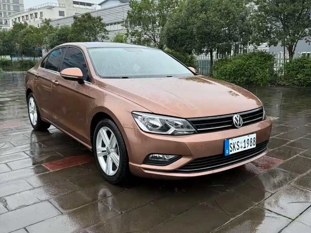 Lamando 280 TSI DSG Comfort