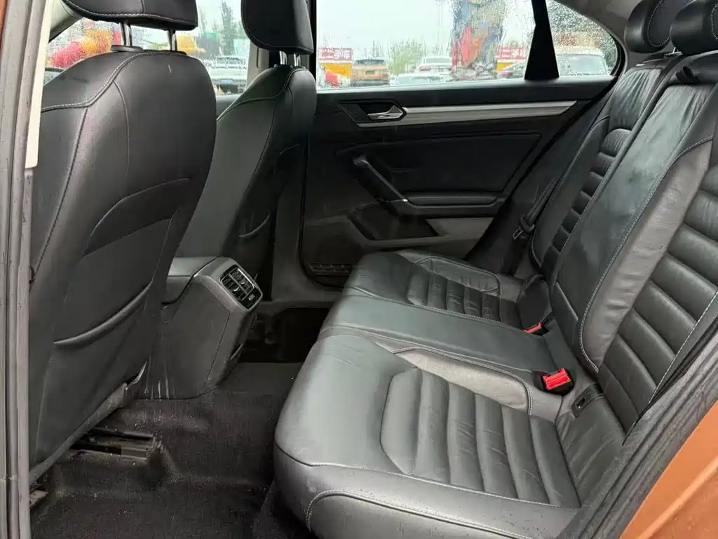 Lamando 280 TSI DSG Comfort