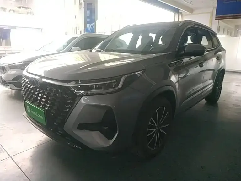 Chery Tiggo 8 PRO 290 T 2 WD Distinguished