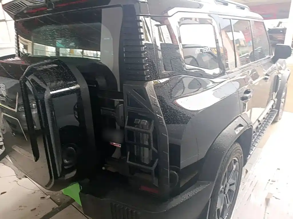 Jetour Traveller 2.0 T 4 WD Cross PRO