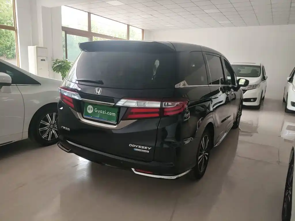 Odyssey 2.0 L Sharp· Smart Enjoyment