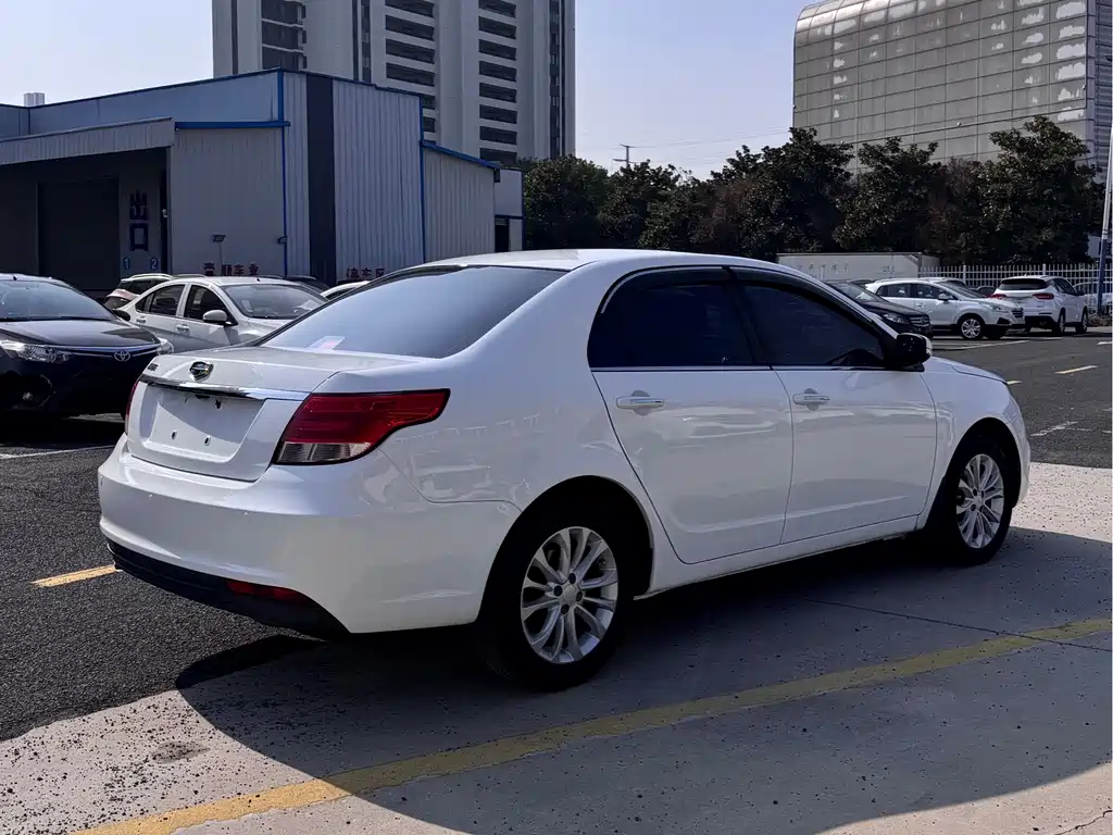 Vision 1.5 L Manual Happiness