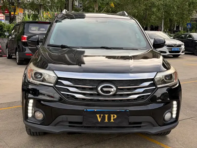 GAC Trumpchi GS4 200 T G-DCT Luxury