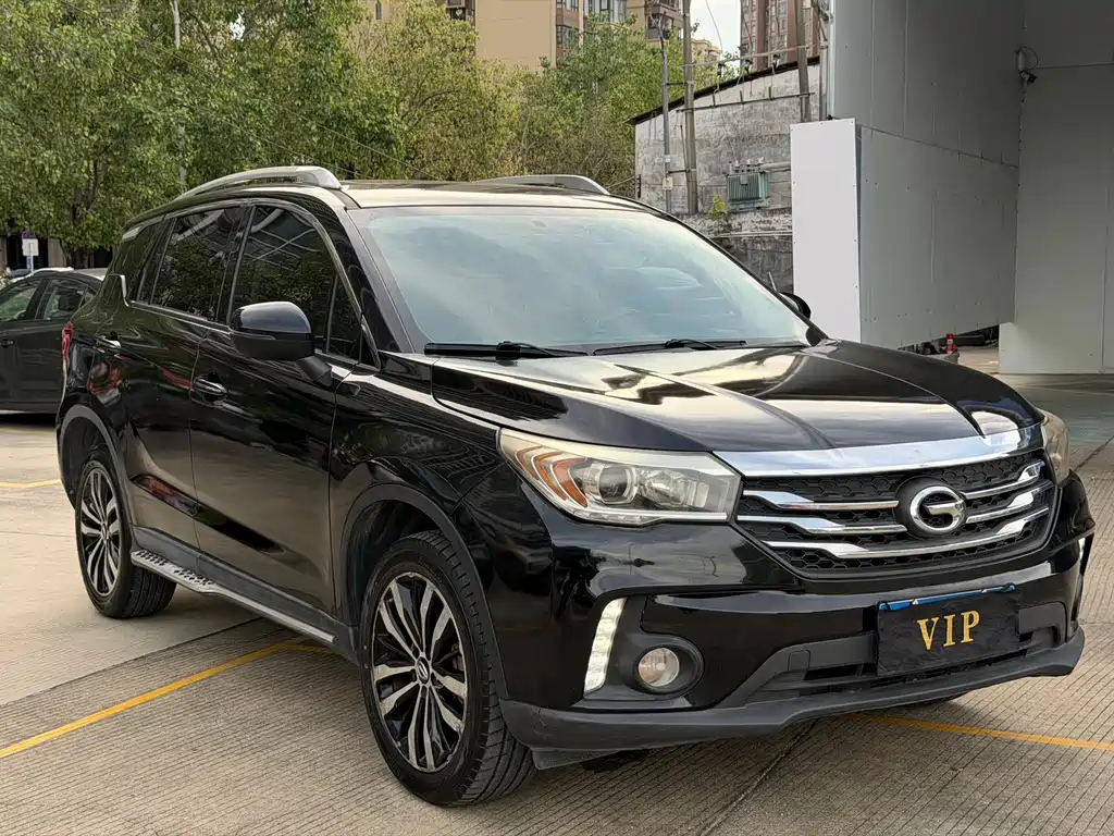 GAC Trumpchi GS4 200 T G-DCT Luxury