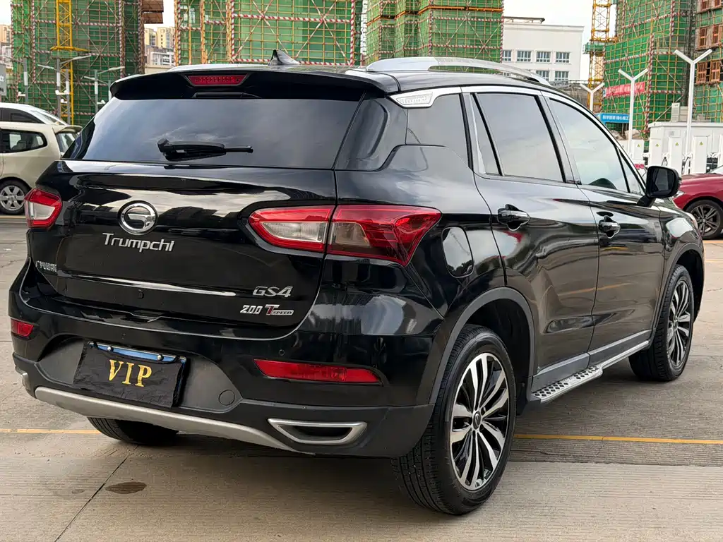 GAC Trumpchi GS4 200 T G-DCT Luxury