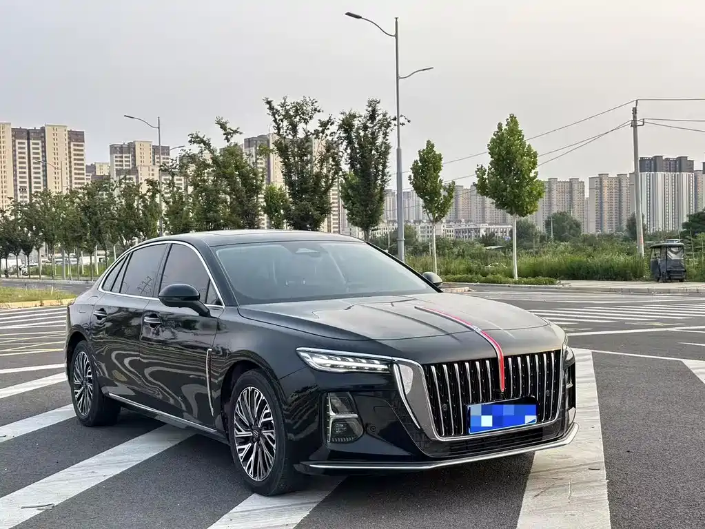 Hongqi H5 2.0 T Auto Flagship Enjoyment