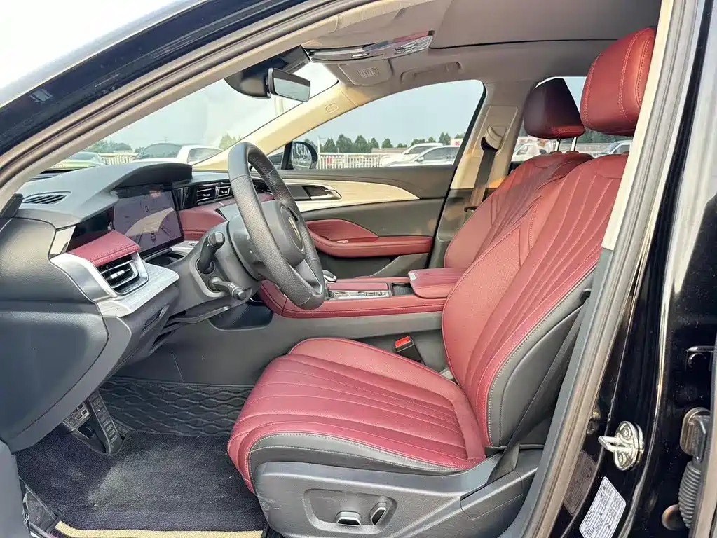 Hongqi H5 2.0 T Auto Flagship Enjoyment