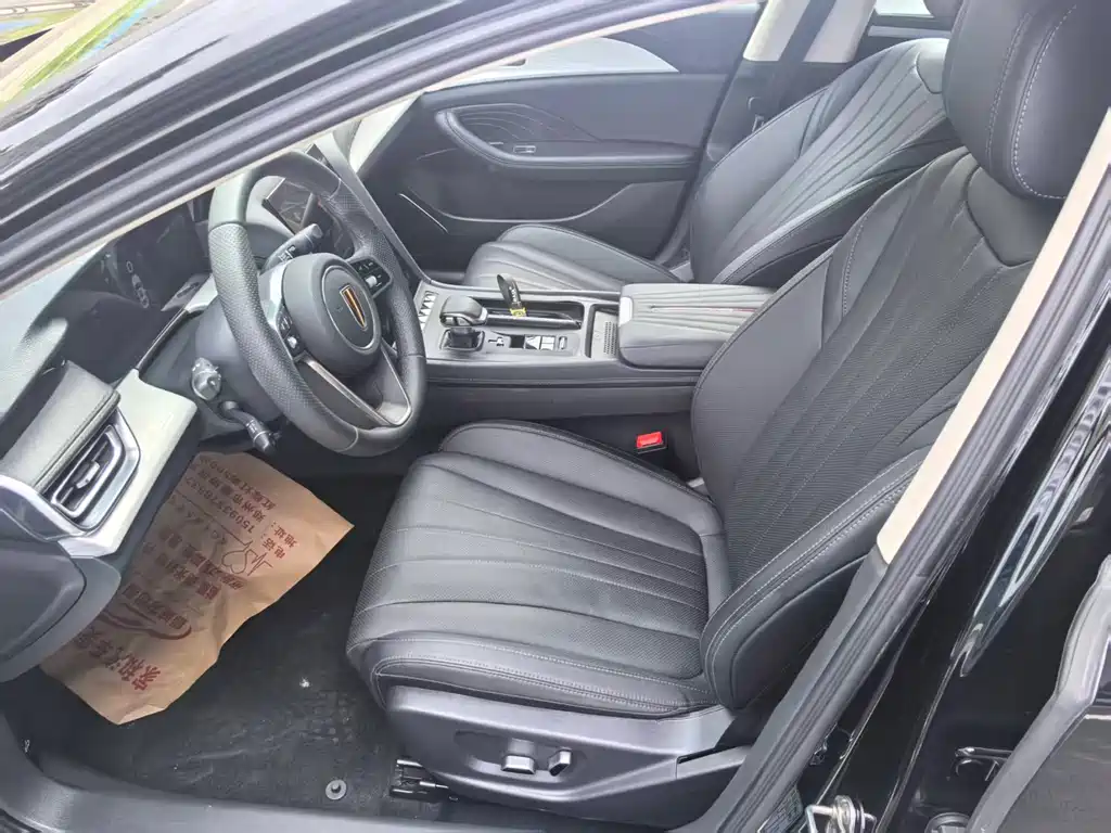 Hongqi H5 2.0 T Auto Flagship Smooth