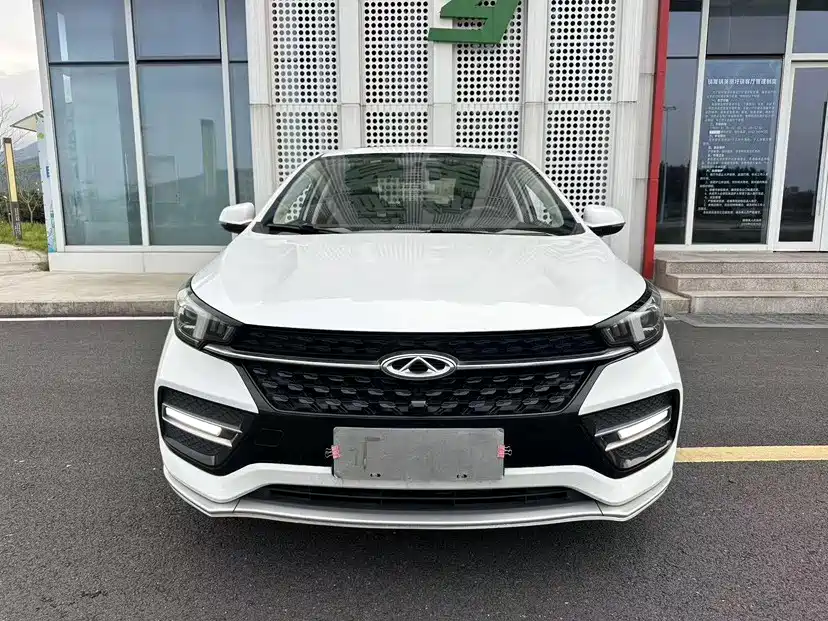 Arrizo GX Champion 1.5 L CVT Premium