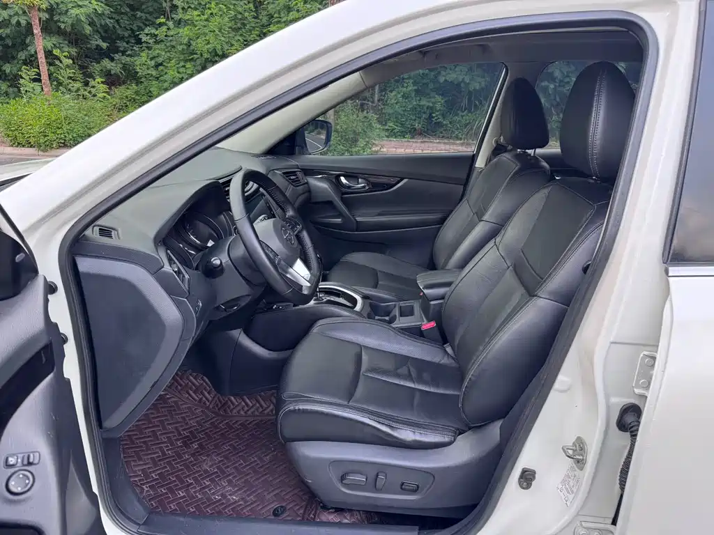 X-Trail 2.0 L XL ITS CVT 2 WD Connected Comfort