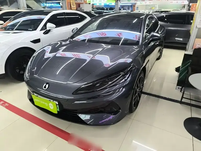 Denza Z9 1100 km 4 WD Max