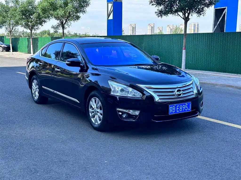 Teana 2.0 L XL Comfort