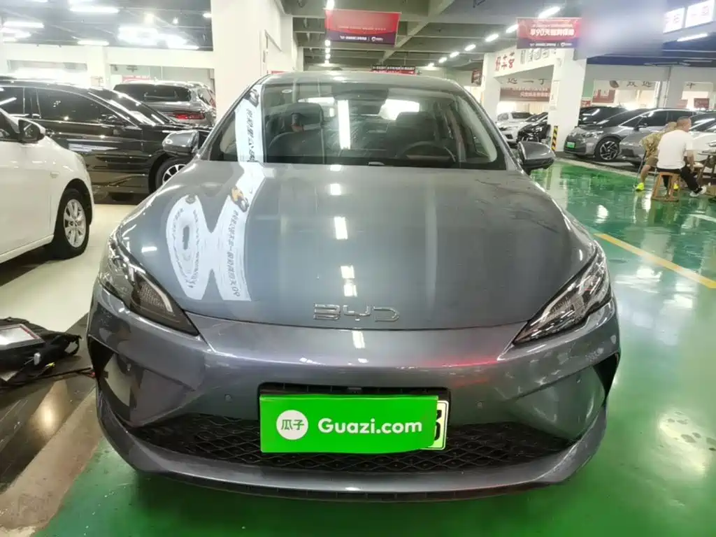 Seal 05 DM-i DM-i Smart Drive 120 KM Flagship