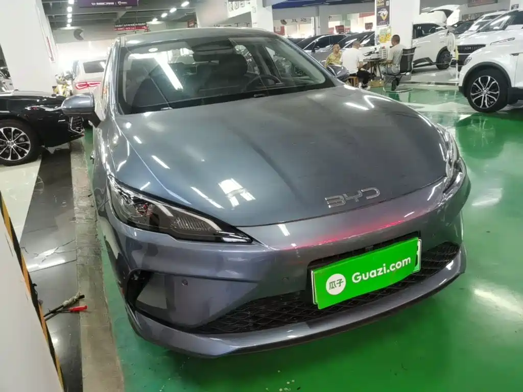 Seal 05 DM-i DM-i Smart Drive 120 KM Flagship