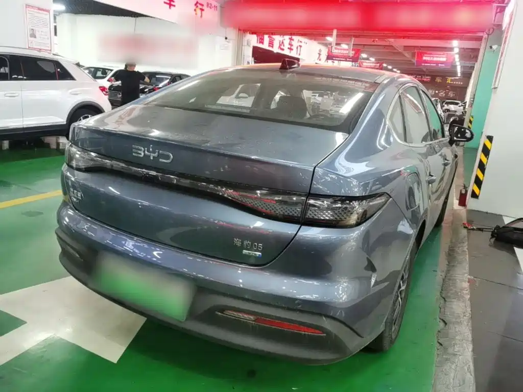 Seal 05 DM-i DM-i Smart Drive 120 KM Flagship