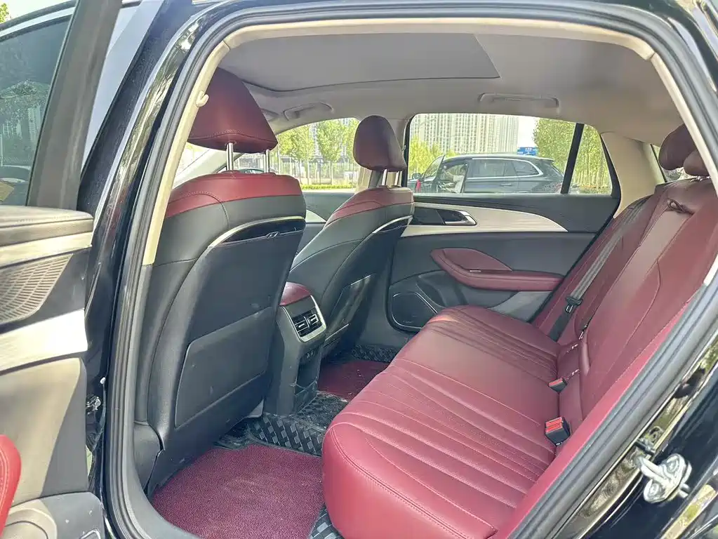 Hongqi H5 2.0 T Auto Flagship Smooth