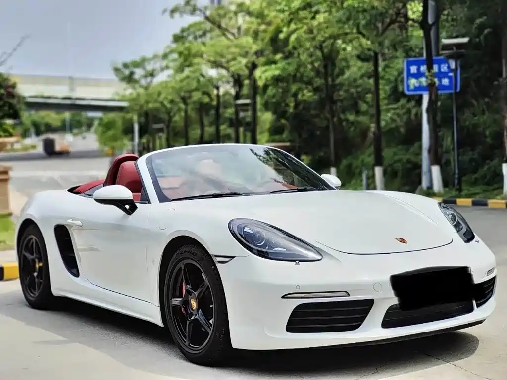 Porsche 718 Boxster 2.0 T