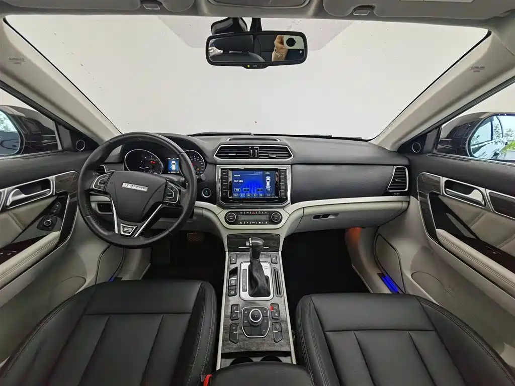 Haval H6 Coupe Blue Label 2.0 T Auto 2 WD Distinguished