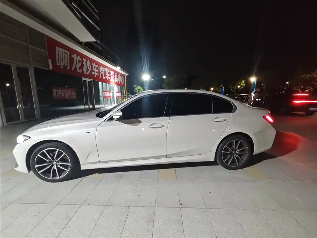 BMW 3 Series 325 Li M Sport Package