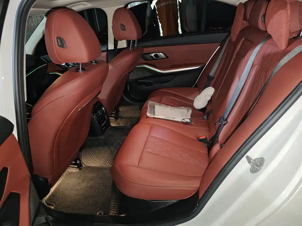 BMW 3 Series 325 Li M Sport Package