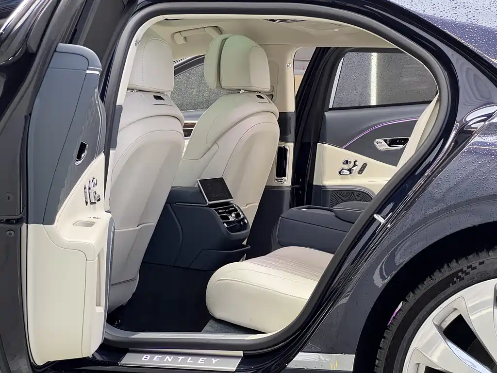 Flying Spur 4.0 T V8 Standard