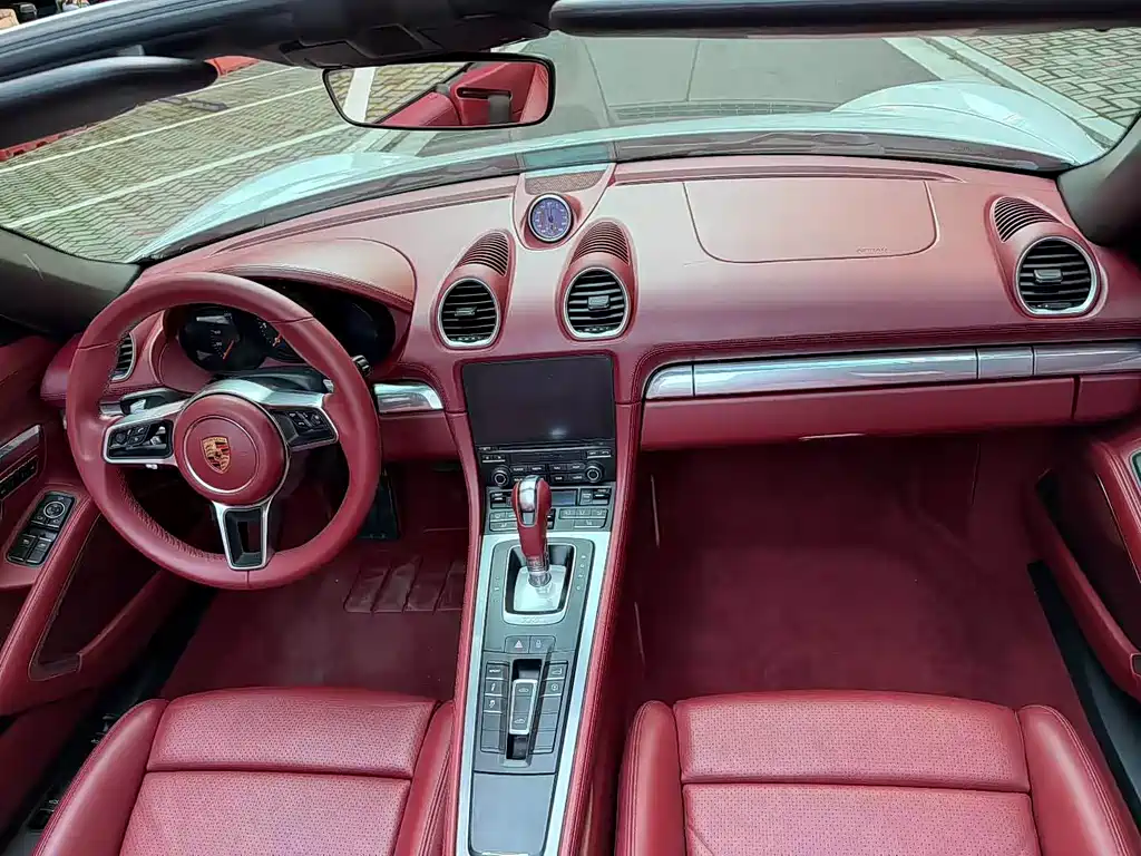 Porsche 718 Boxster 2.0 T