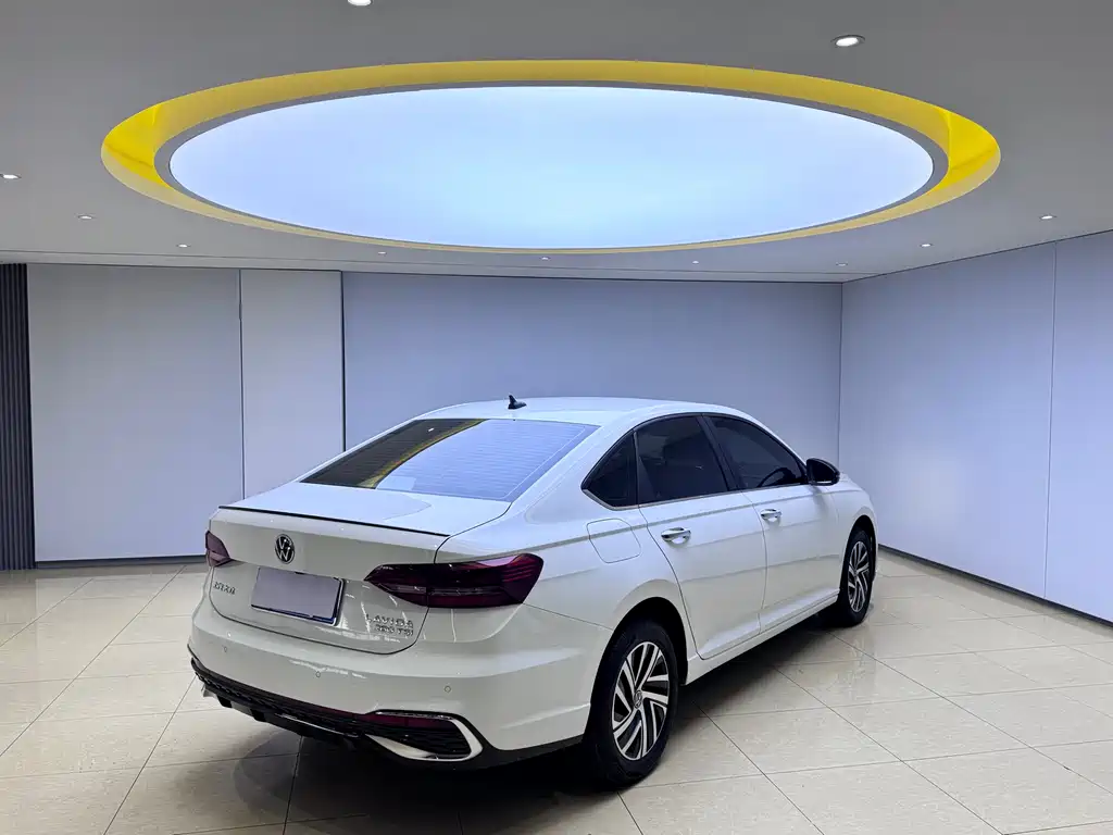 Lavida 280 TSI DSG Starry Sky Manyi