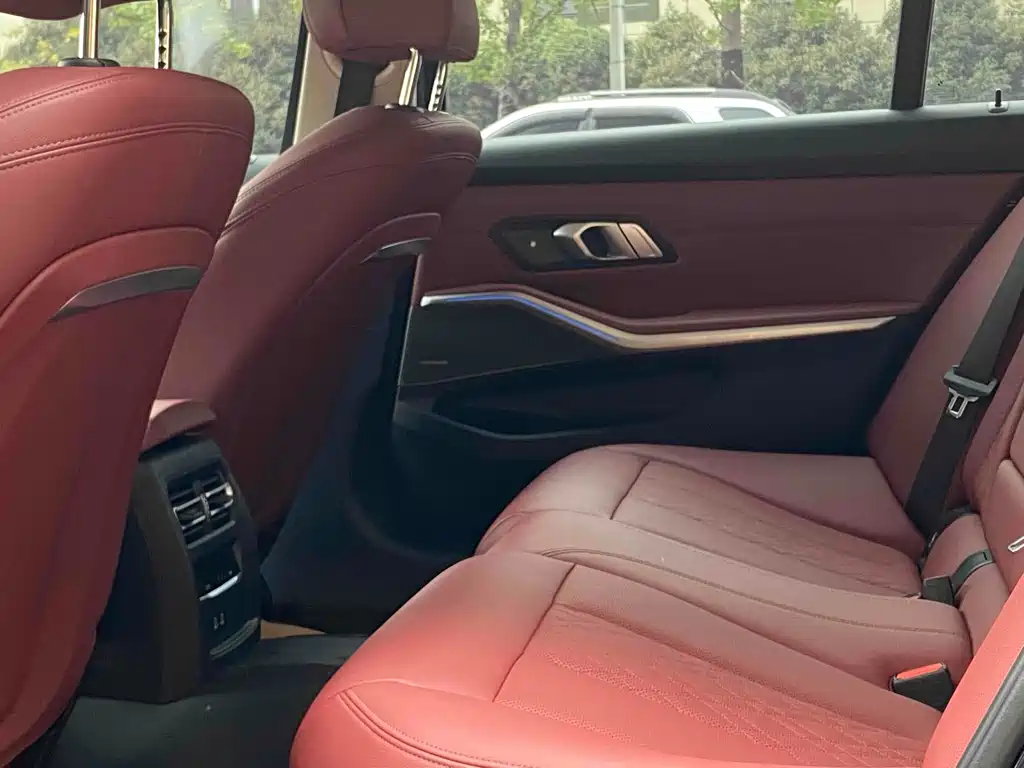 BMW 3 Series 325 Li M Sport Night Package