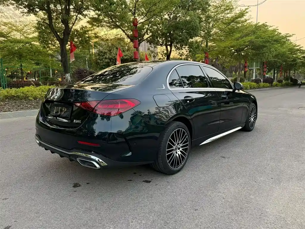 Mercedes-Benz C-Class Facelift II C 260 L