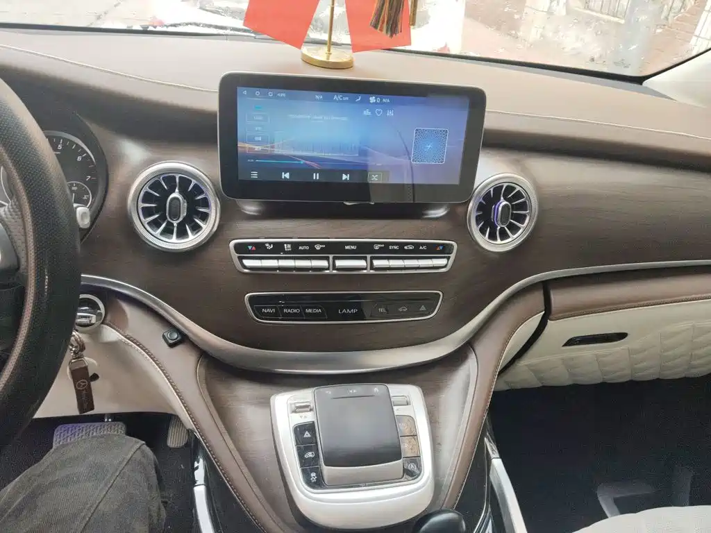Vito 2.0 T Business 7-seat