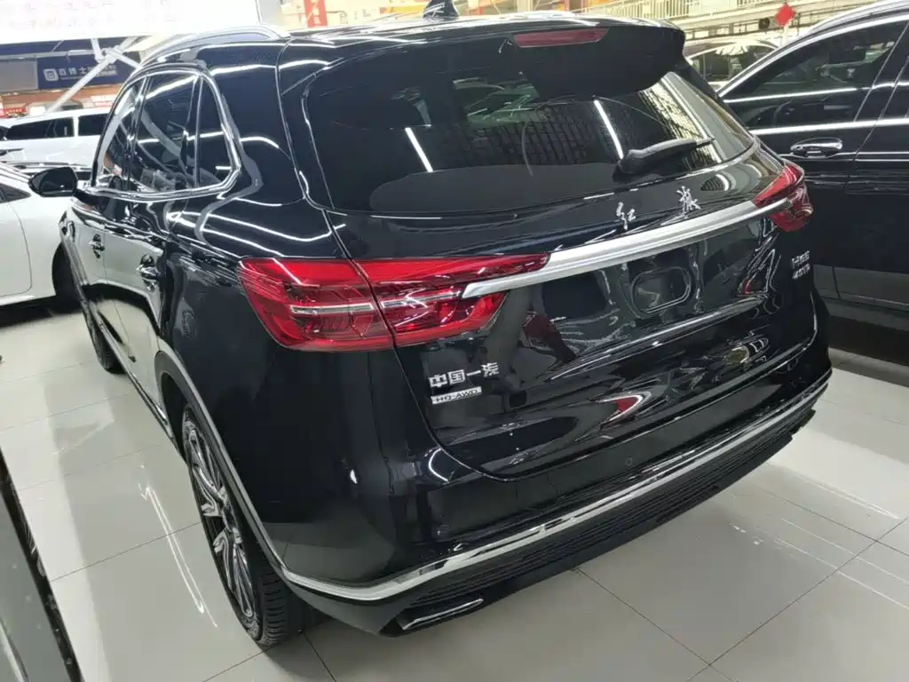 Hongqi HS5 Facelift 2.0 T Connected Flagship Enjoyment 4 WD