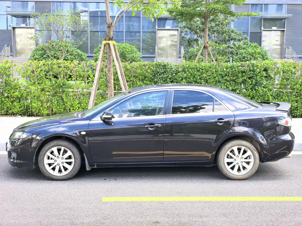 Mazda 6 2.0 L Auto Fashion