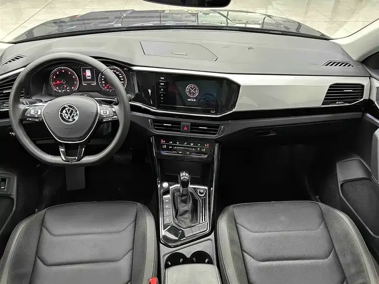 Volkswagen Tayron 280 TSI 2 WD Luxury Connected