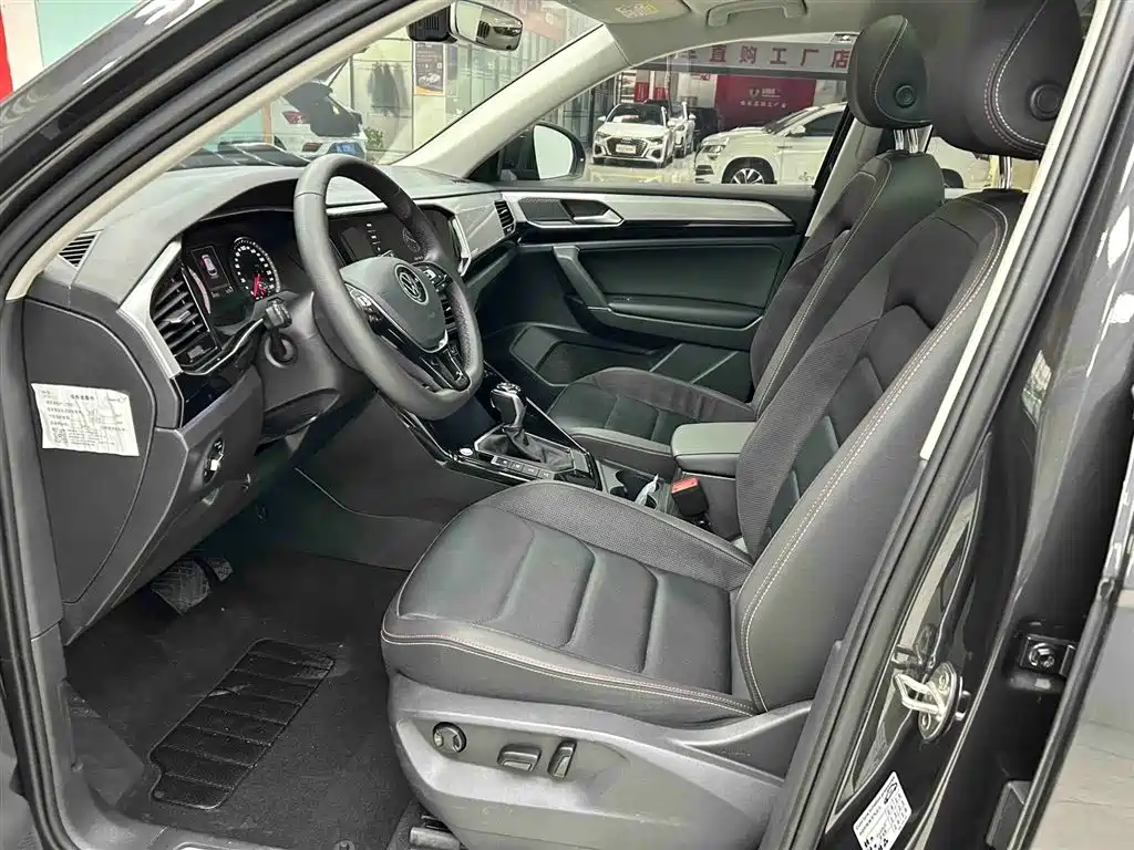 Tayron 280 TSI 2 WD Luxury Connected